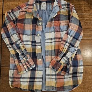 GAP Multicolor Plaid Kids Shirts Size 6 - 8